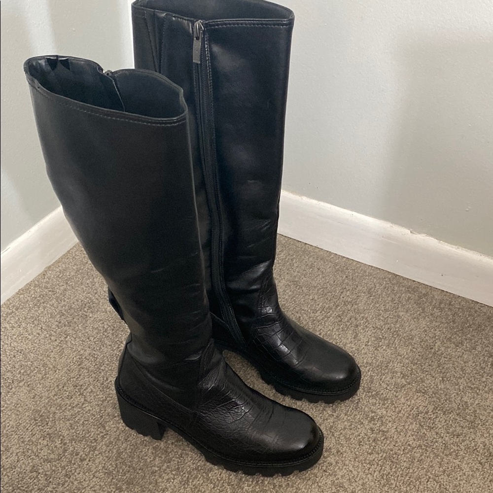 Paul Green, gently used boots